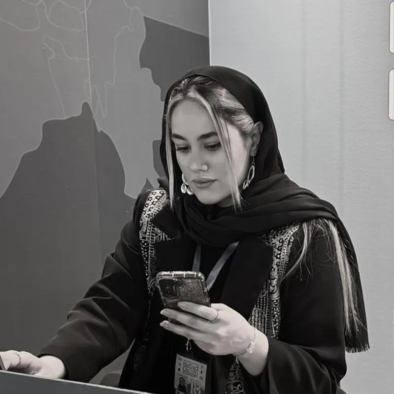 تصویر مهندس کوثر رضازاده