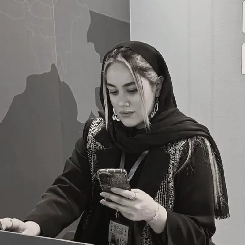 تصویر مهندس کوثر رضازاده